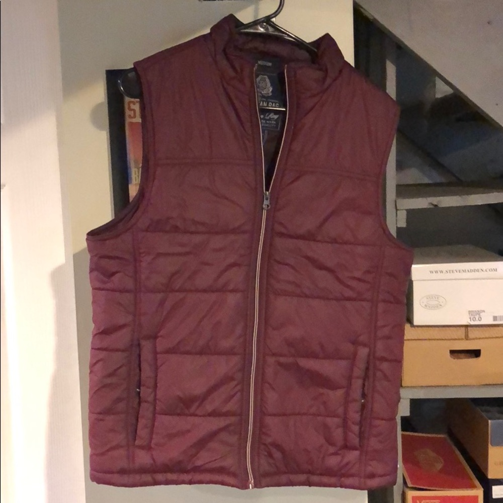 Men’s puffer vest
